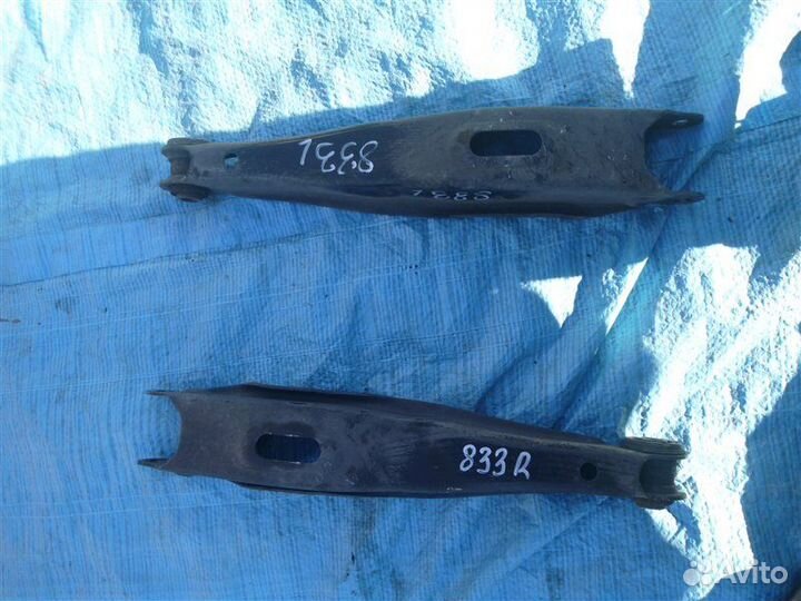 Рычаг Toyota Crown GRS182 3GR 2004