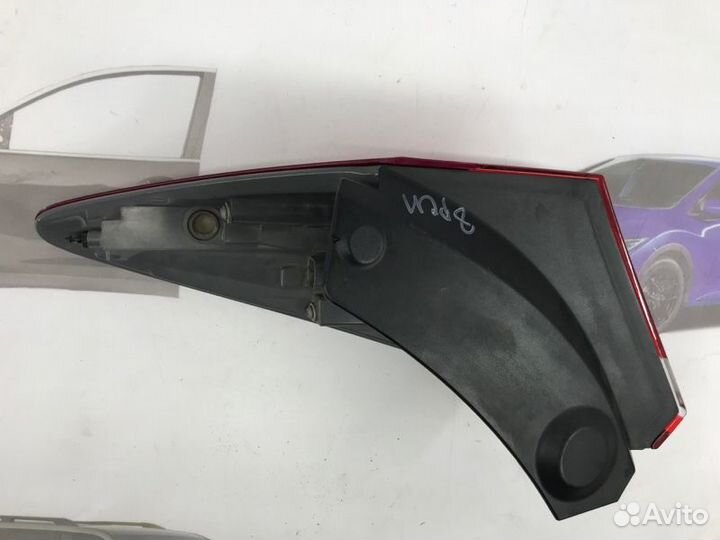 Фонарь задний правый Honda Civic 5DN