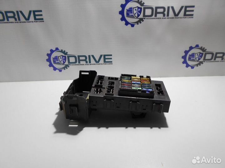 Блок предохранителей Kia Clarus