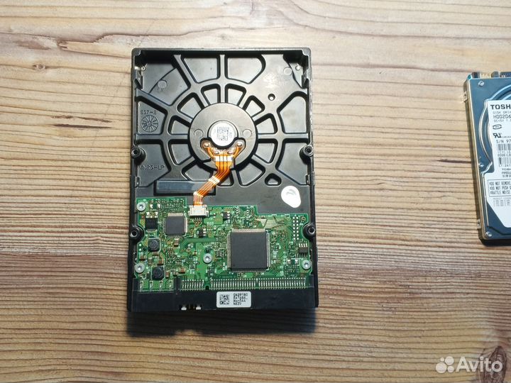 Ssd диск и жëсткий диск