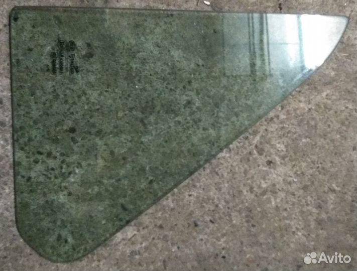 Стекла боковые и заднее Волга