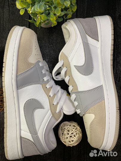 Кроссовки Nike Air Jordan (подарок)