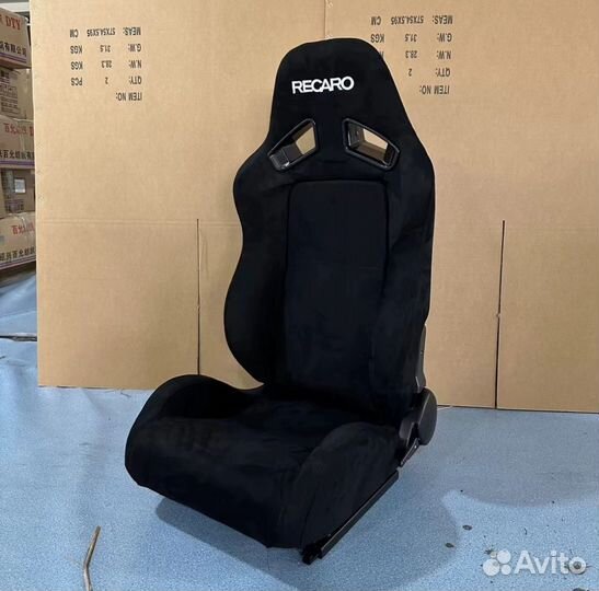 Сиденья recaro