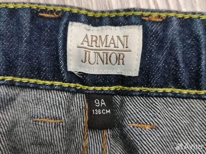 Джинсы Армани джуниор 136см