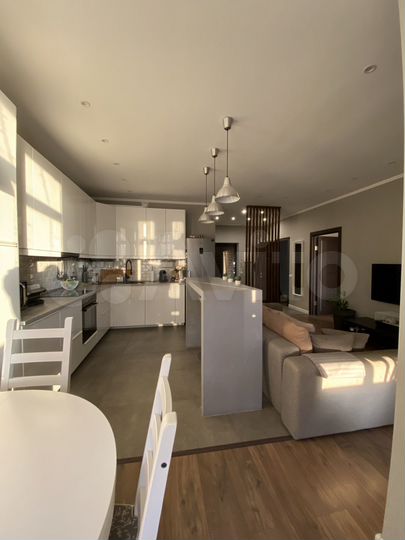 2-к. квартира, 68 м², 4/9 эт.