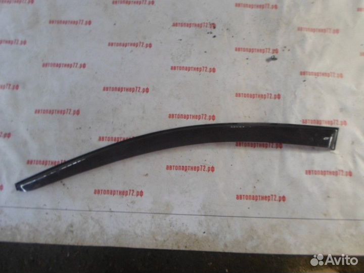 Ветровик передний левый Faw Besturn B50 2009-2016