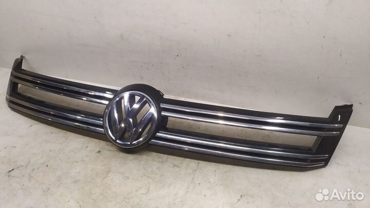 Накладка решетки радиатора Volkswagen Tiguan 1 NF