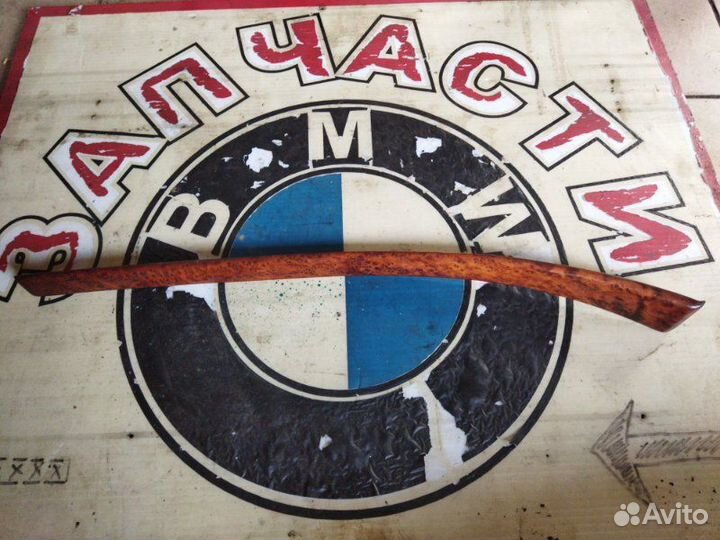 Накладка в салоне