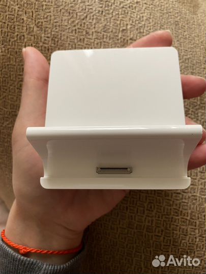 Док-станция Apple iPad/iPod/iPhone