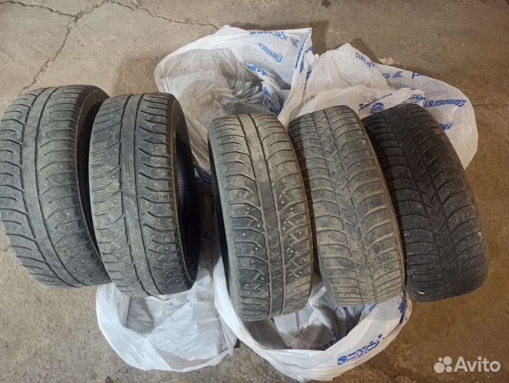 Bridgestone Ice Cruiser 7000 195/60 R15