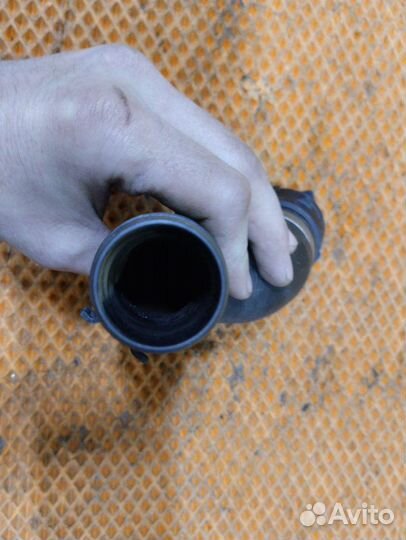 Патрубок передний Audi Q3 8U cpsa 2013