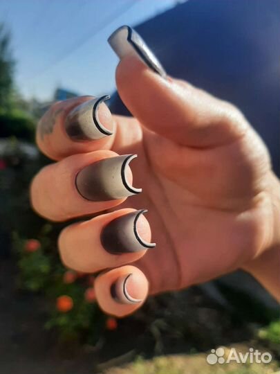 Наращивание ногтей