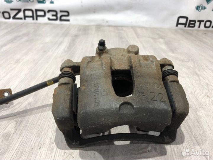 Суппорт тормозной передний правый Hyundai Solaris