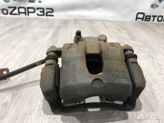 Суппорт тормозной передний правый Hyundai Solaris