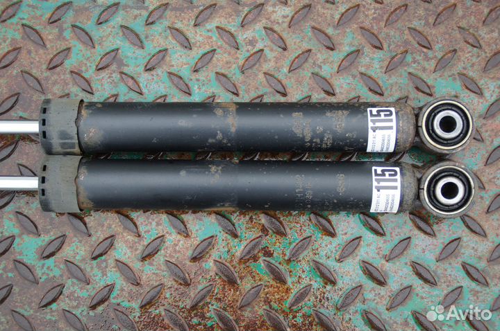 Амортизаторы задние VAG джетта 6