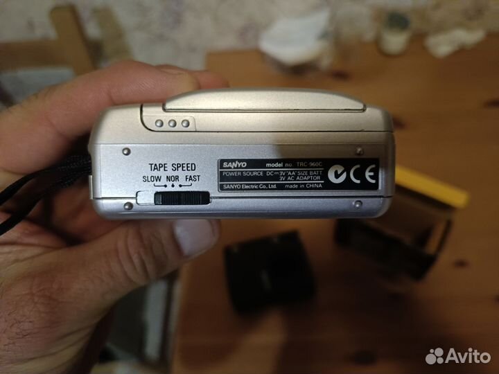 Кассетный плеер sanyo