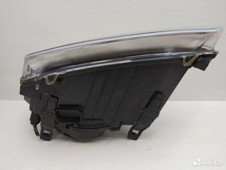 Б/У Фара правая Европа. 4M5113099AD ford