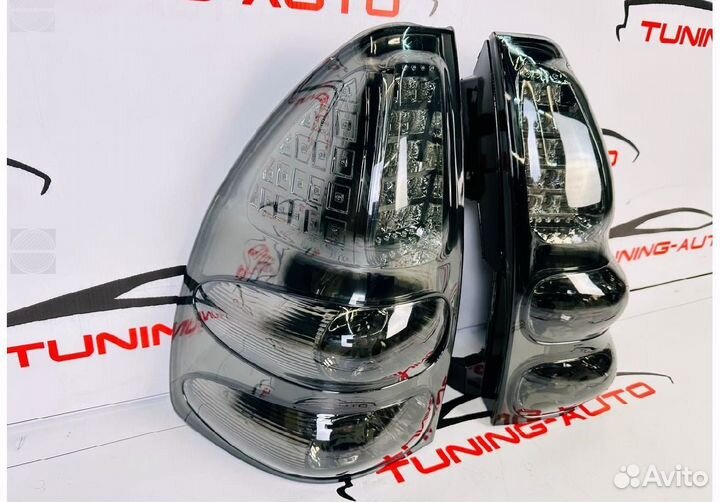 Стоп - сигналы Toyota Land Cruiser Prado 120