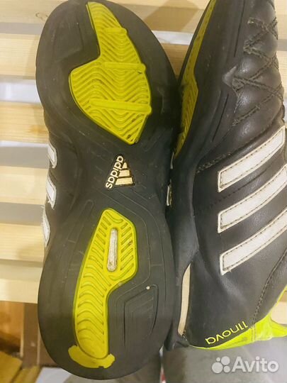 Футзалки adidas