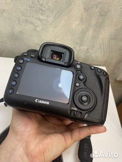 Canon 5d mark iii + 35mm 1.4 L