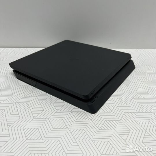 Sony PS4 1Tb