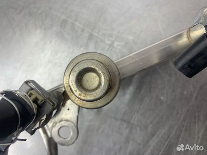 Топливная рампа Mercedes E-Class W211 M272 3.5I