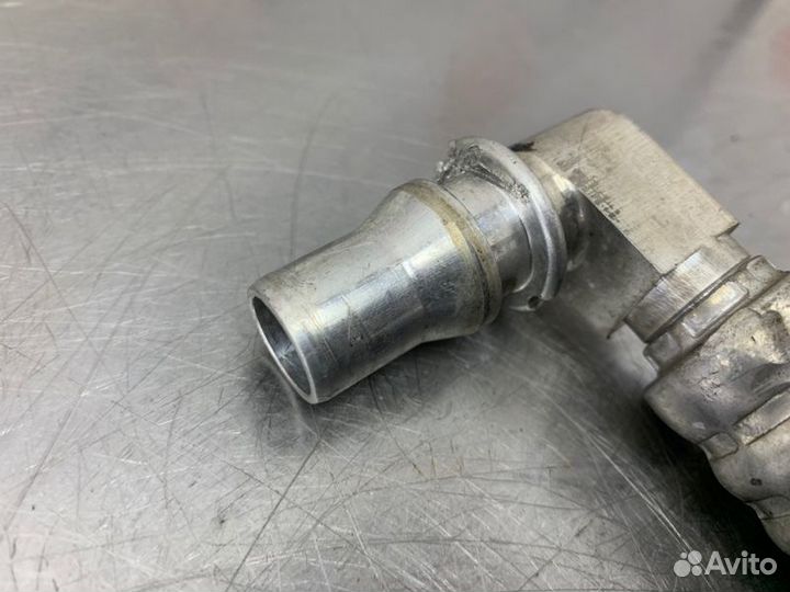 Трубка кондиционера Mercedes Cls C219 M272 3.5I