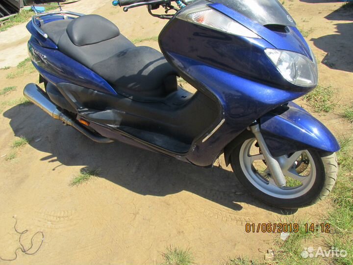 Продается макси-скутер