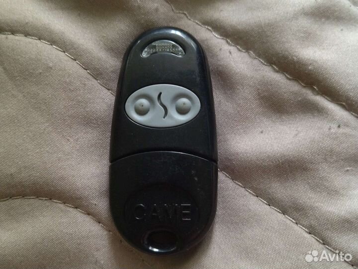 Пульт для шлагбаумов, ворот