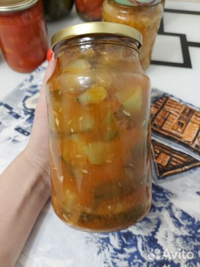 Домашние соленья, яица, овощи, грибы