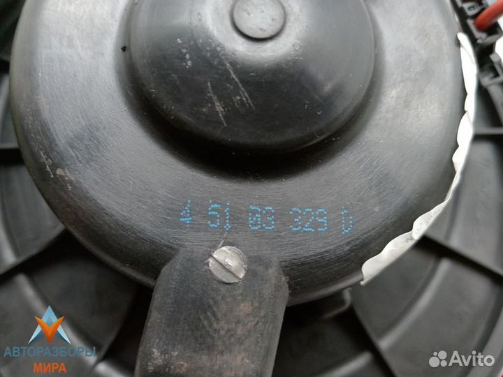 Моторчик печки Volkswagen Golf GTI 5 2004