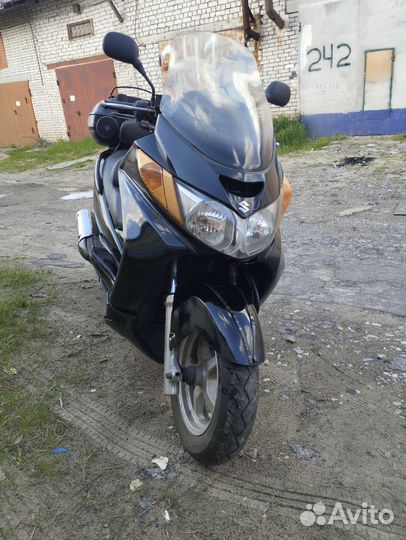 Suzuki skywave burgman 400