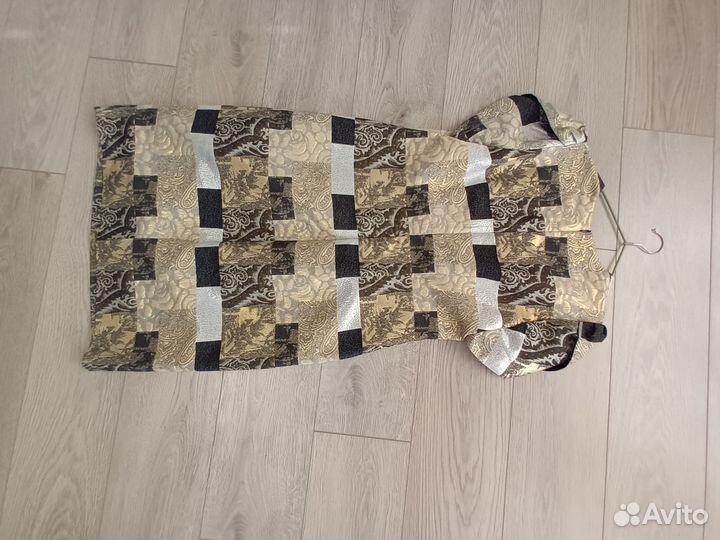 Праздничное женское платье 52 размера