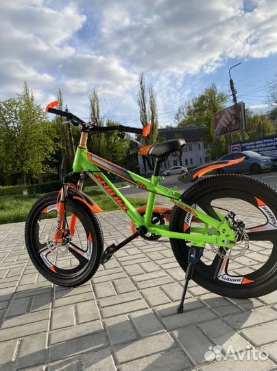 Велосипед 20х колесах