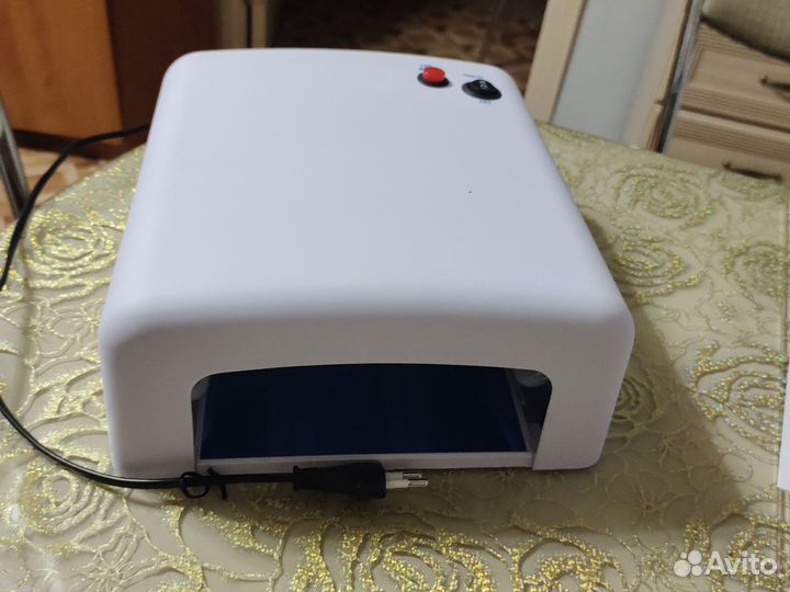 Уф лампа для ногтей