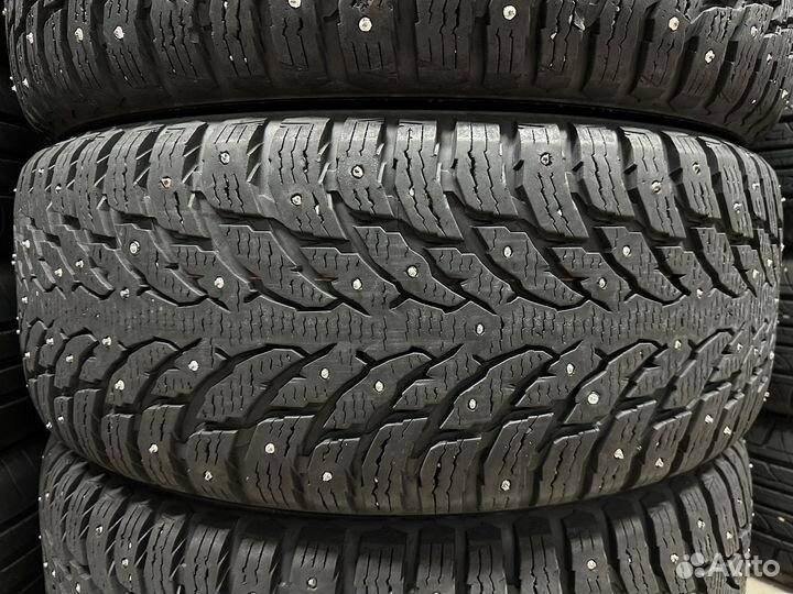 Nokian Tyres Hakkapeliitta 9 SUV 265/65 R17