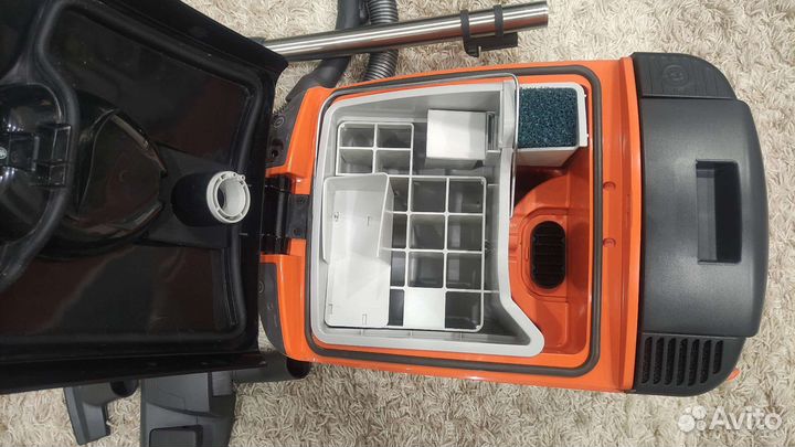 Моющий пылесос Thomas twin Tiger