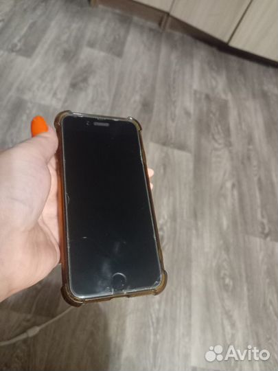 iPhone 7, 32 ГБ