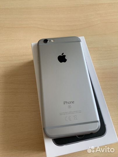 iPhone 6S, 32 ГБ