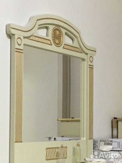 Клеопатра зеркало