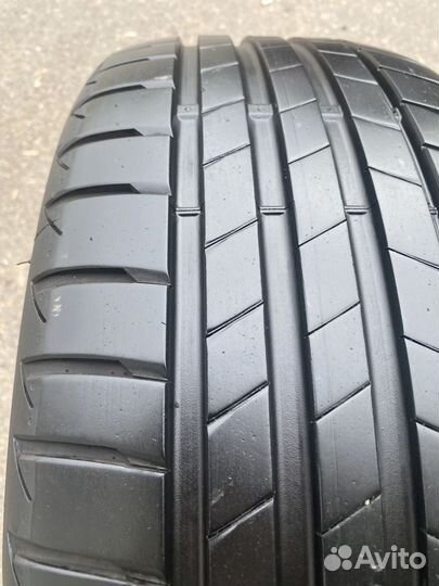 Bridgestone Turanza T005 225/40 R19