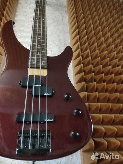 Бас гитара Jackson /обмен