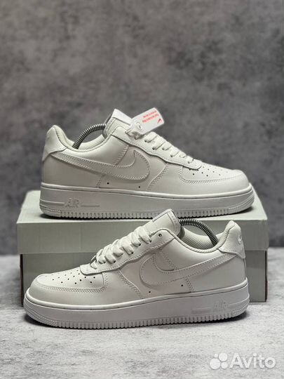 Кроссовки Nike air force 1 luxe