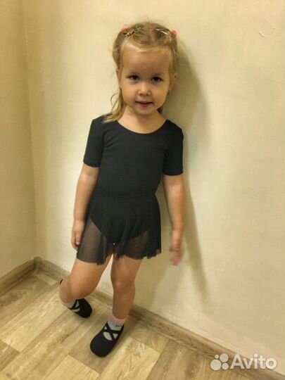 Купальник, юбка, чешки