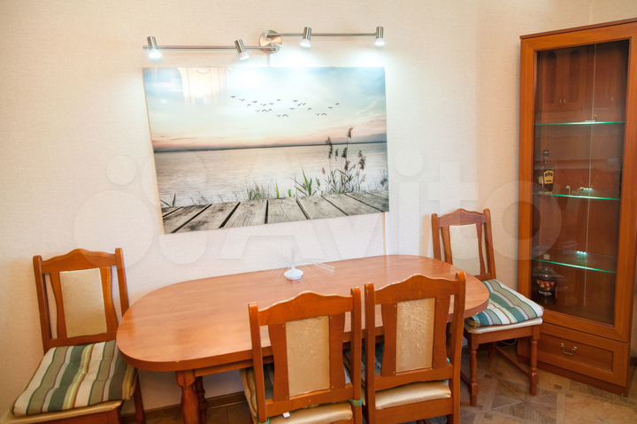 3-к. квартира, 63 м², 8/10 эт.