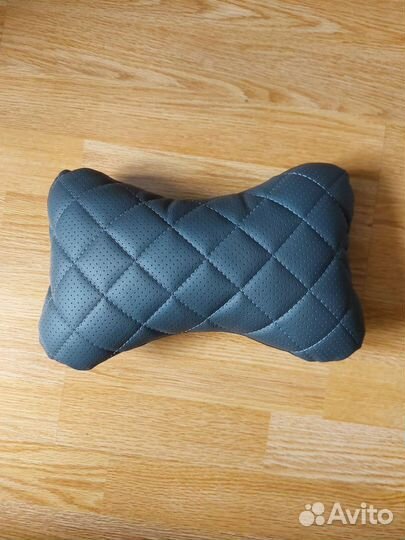 Подушка для шеи в авто