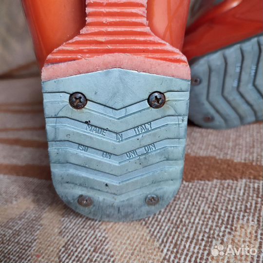 Горнолыжные ботинки детские 22.5