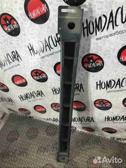 Усилитель бампера переднего Honda Accord