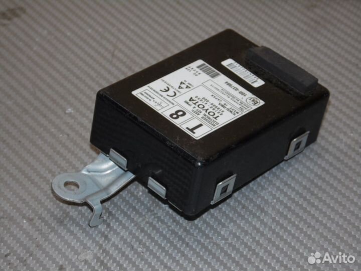 Блок управления дверьми Тойота