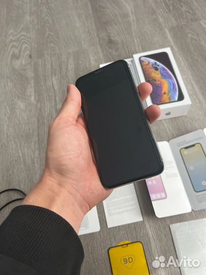 iPhone Xs, 64 ГБ
